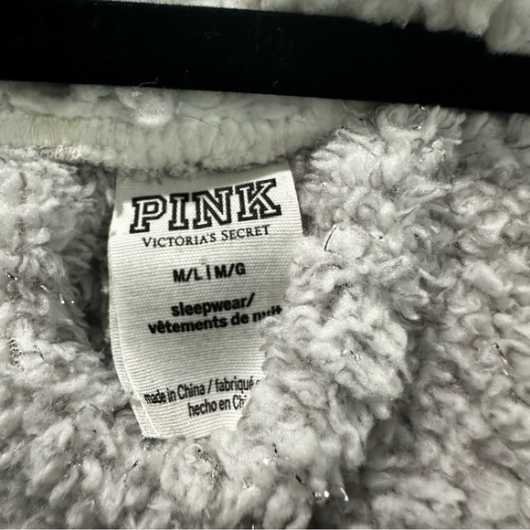 Victoria’s Secret PINK Sherpa‎ Robe M/L Gray Hooded Cozy Belted Sparkle Dog Logo - Picture 3 of 4
